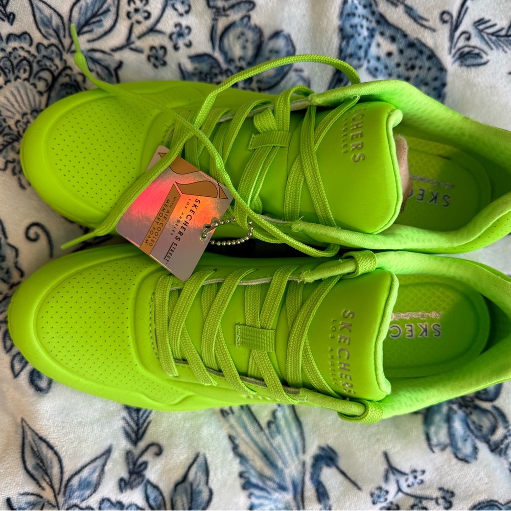 Skechers Green Athletic Sneakers Lightweight Mesh